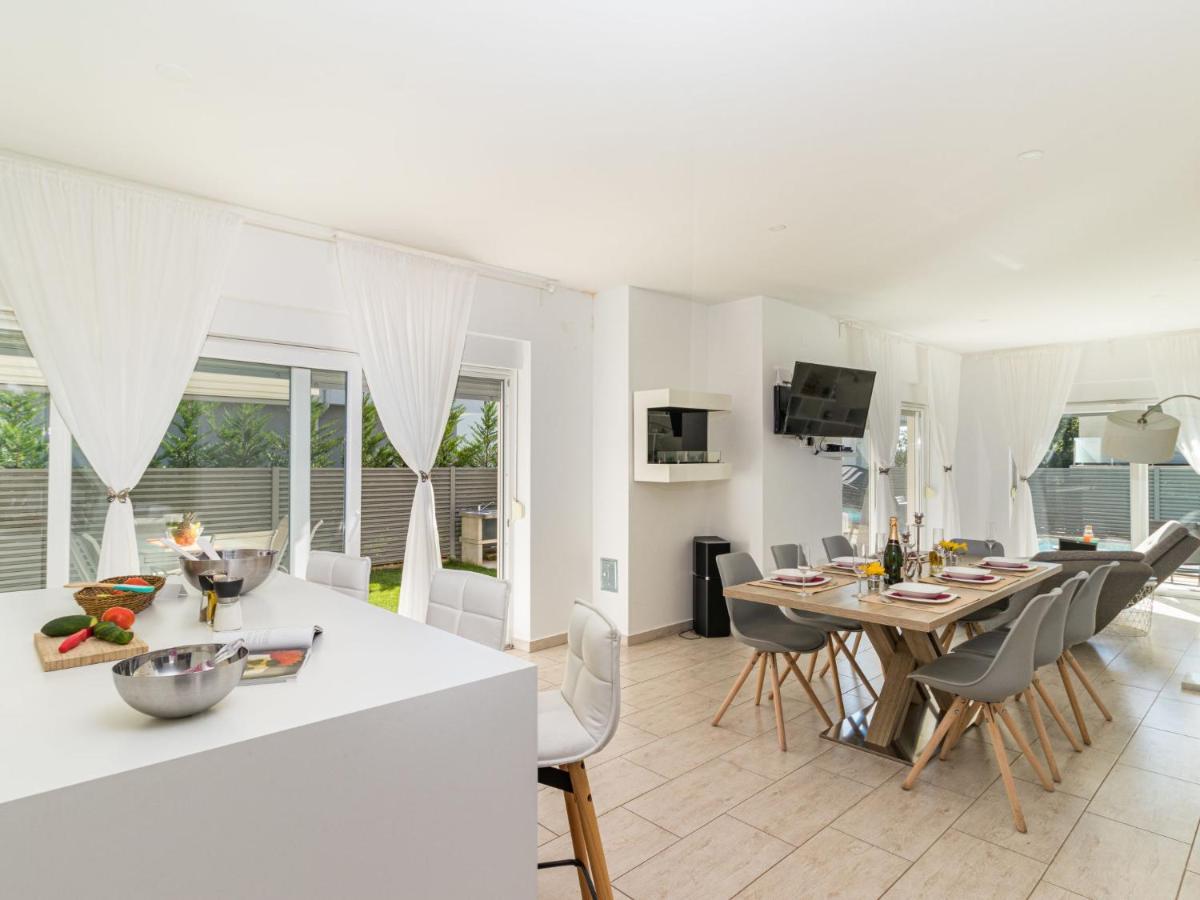 Nyaraló Virtus - Nvg360 By Interhome Brtonigla